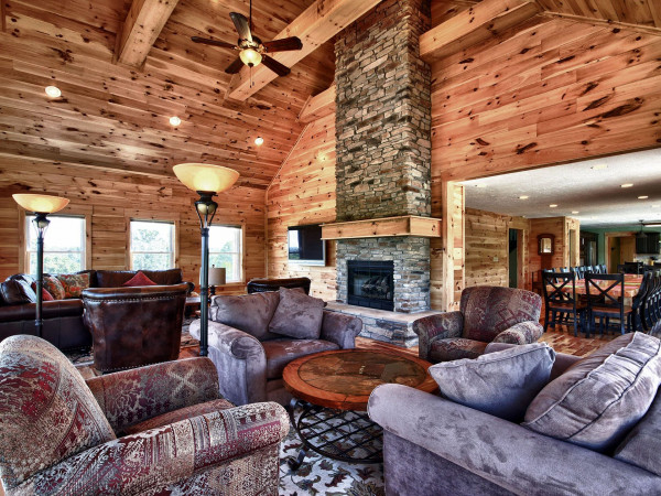 Makers Lodge Hocking Hills