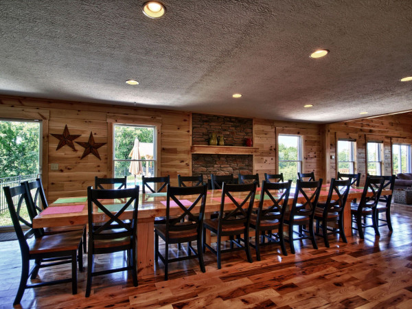 Makers Lodge Hocking Hills