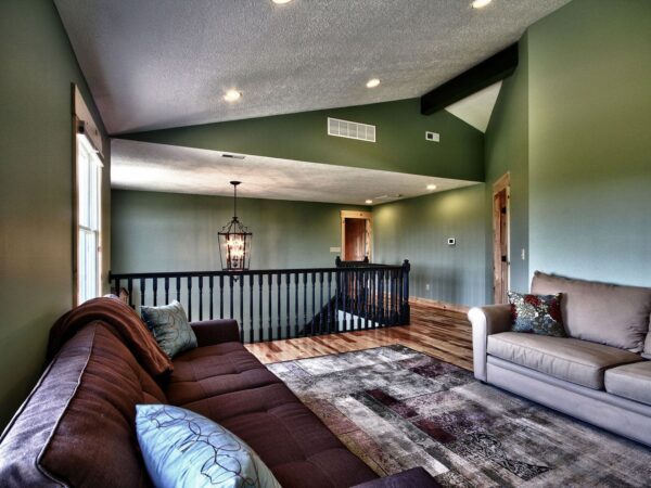 Makers Lodge Hocking Hills