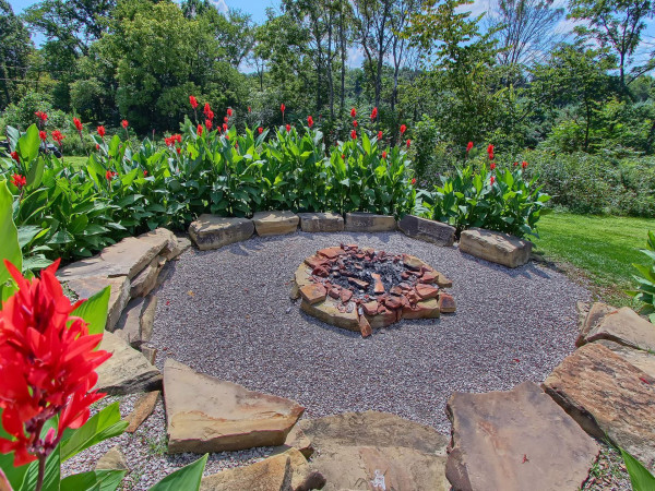 Makers Lodge Hocking Hills