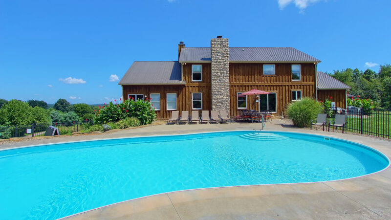 Makers Lodge Hocking Hills Ohio