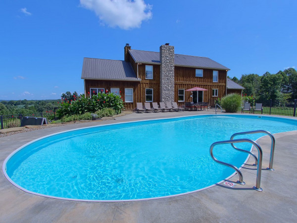 Makers Lodge Hocking Hills