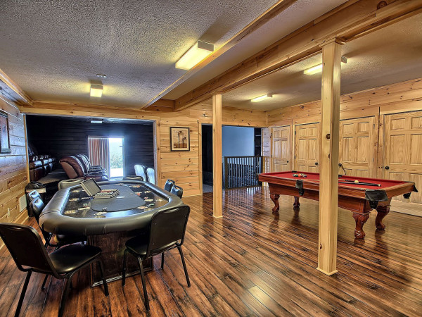 Makers Lodge Hocking Hills